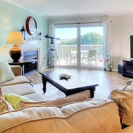 Beach Cottage 1304